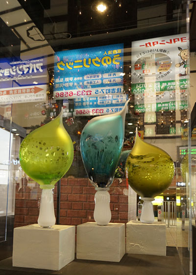 JR小樽駅エントランスホール「ガラスアートギャラリー（2015-2016）」