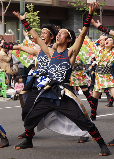 第24回YOSAKOIソーラン祭りより「井原水産＆北星学園」