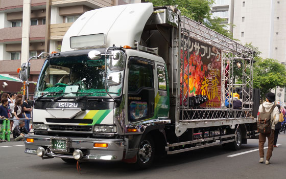 第24回YOSAKOIソーラン祭りより「コンサフリーク〜北海道武蔵女子短期大学〜」