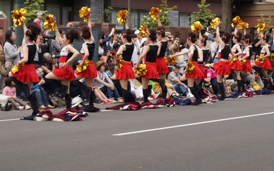 第24回YOSAKOIソーラン祭りより「コンサフリーク〜北海道武蔵女子短期大学〜」