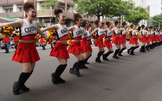 第24回YOSAKOIソーラン祭りより「コンサフリーク〜北海道武蔵女子短期大学〜」