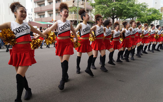 第24回YOSAKOIソーラン祭りより「コンサフリーク〜北海道武蔵女子短期大学〜」