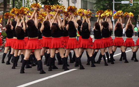 第24回YOSAKOIソーラン祭りより「コンサフリーク〜北海道武蔵女子短期大学〜」