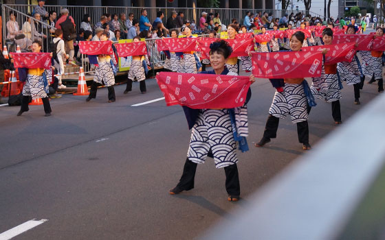 第24回YOSAKOIソーラン祭りより「バサラ瑞浪」