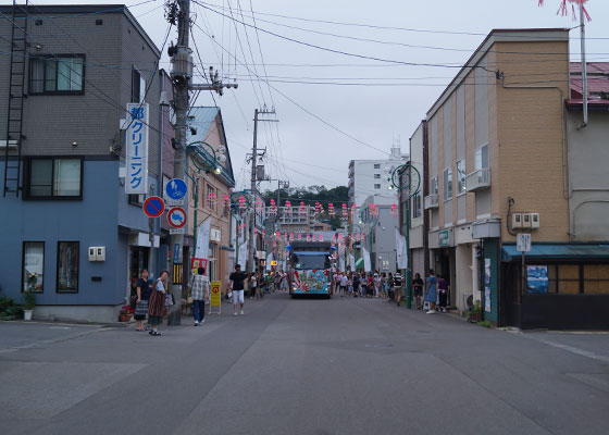 第49回おたる潮まつりより「潮ふれこみ」