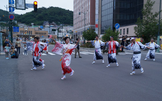 第49回おたる潮まつりより「潮ふれこみ」