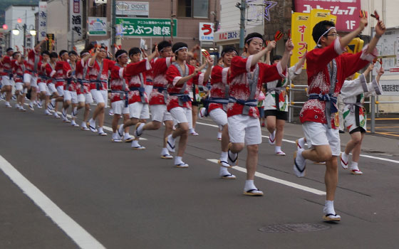 第49回おたる潮まつりより「潮ねりこみ」