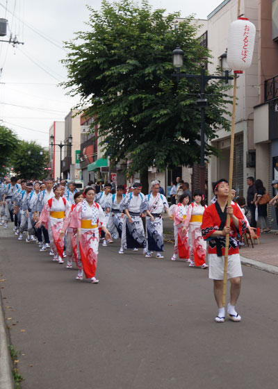 第49回おたる潮まつりより「潮ねりこみ」