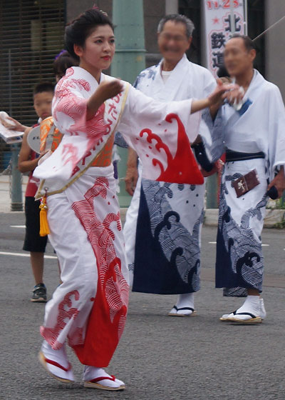 第49回おたる潮まつりより「潮ねりこみ」