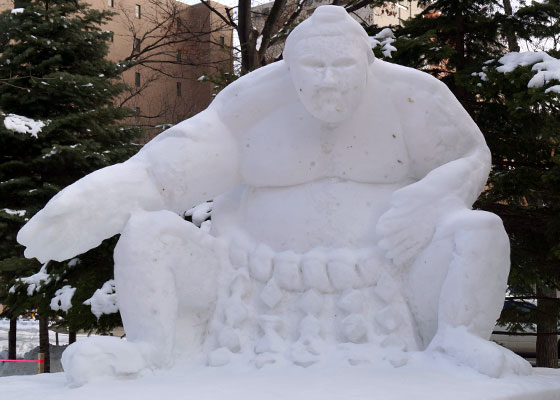 第67回さっぽろ雪まつりより「北の湖」