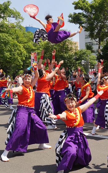 第25回YOSAKOIソーラン祭りより「JCB・夢翔舞」