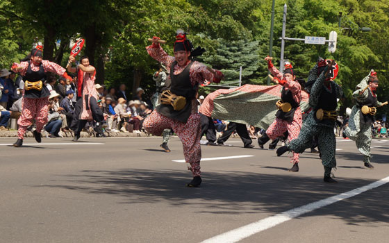 第25回YOSAKOIソーラン祭りより「石狩朱華弁天」