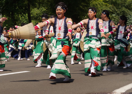 第25回YOSAKOIソーラン祭りより「新琴似天舞龍神」