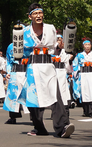 第25回YOSAKOIソーラン祭りより「ヤーレンソーラン積丹町＆香美市」