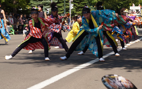 第25回YOSAKOIソーラン祭りより「平岸天神ジュニア」