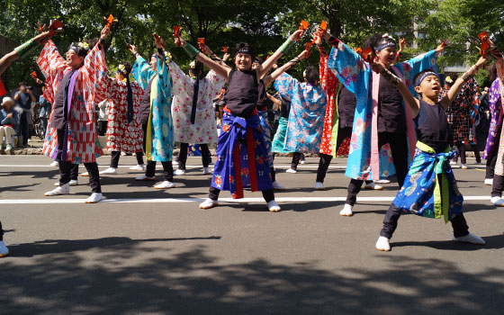 第25回YOSAKOIソーラン祭りより「平岸天神ジュニア」