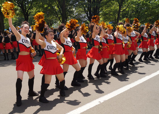 第25回YOSAKOIソーラン祭りより「コンサフリーク〜北海道武蔵女子短期大学〜」