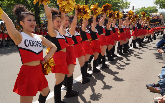 第25回YOSAKOIソーラン祭りより「コンサフリーク〜北海道武蔵女子短期大学〜」