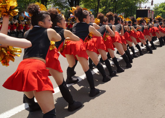 第25回YOSAKOIソーラン祭りより「コンサフリーク〜北海道武蔵女子短期大学〜」