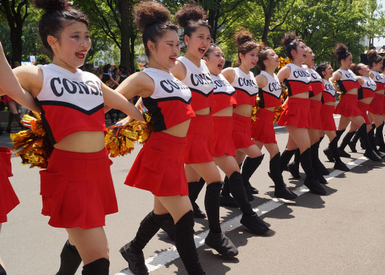第25回YOSAKOIソーラン祭りより「コンサフリーク〜北海道武蔵女子短期大学〜舞」