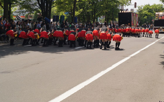 第25回YOSAKOIソーラン祭りより「コンサフリーク〜北海道武蔵女子短期大学〜」