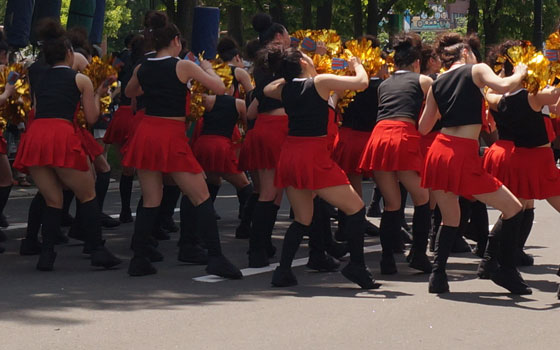 第25回YOSAKOIソーラン祭りより「コンサフリーク〜北海道武蔵女子短期大学〜」