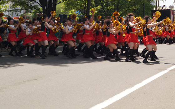 第25回YOSAKOIソーラン祭りより「コンサフリーク〜北海道武蔵女子短期大学〜」