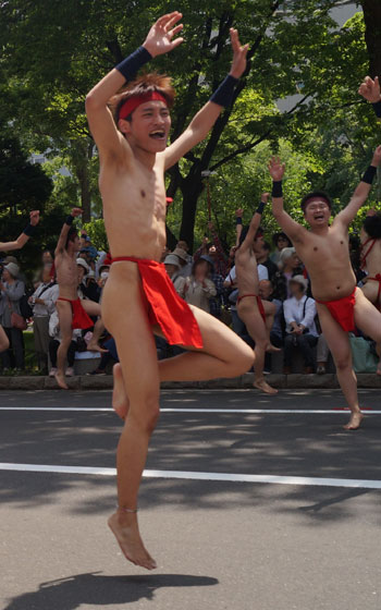 第25回YOSAKOIソーラン祭りより「北海道大学”縁”」