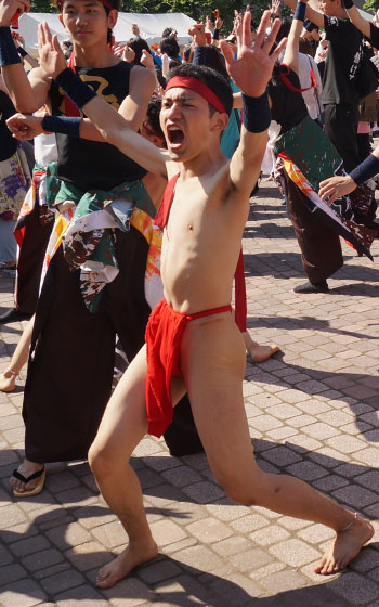 第25回YOSAKOIソーラン祭りより「ワオドリスクエア会場（北海道大学”縁”）」