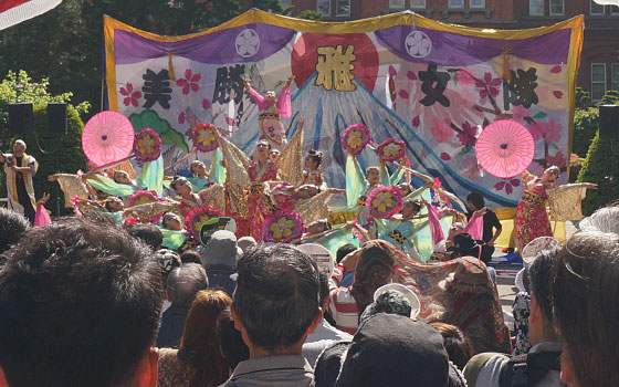 第25回YOSAKOIソーラン祭りより「美勝女隊」