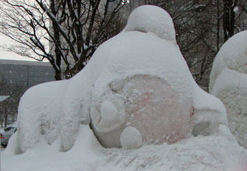 第60回さっぽろ雪まつりより「ずっとともだち!」 第60回さっぽろ雪まつりより「ずっとともだち!」