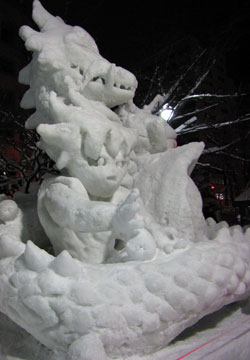 第60回さっぽろ雪まつりより「波っ!!!」5 第60回さっぽろ雪まつりより「波っ!!!」5