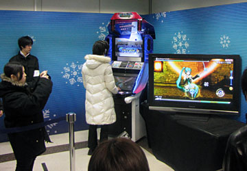 第61回さっぽろ雪まつりより「Project DIVA Arcadeの無料先行体験コーナー」