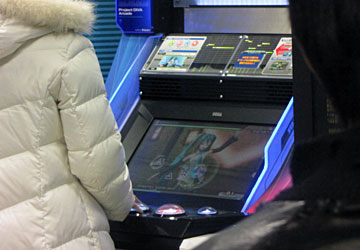 第61回さっぽろ雪まつりより「Project DIVA Arcadeの無料先行体験コーナー」
