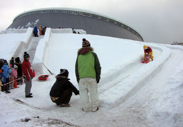 「第60回さっぽろ雪まつり」つどーむ会場より 4 「第60回さっぽろ雪まつり」つどーむ会場より 4