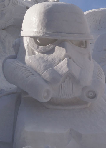 第66回さっぽろ雪まつりより「スターウォーズ(ストーム・トルーパー)」 第66回さっぽろ雪まつりより「スターウォーズ(ストーム・トルーパー)」