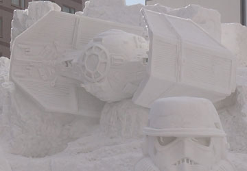 第66回さっぽろ雪まつりより「スターウォーズ(タイファイター)」 第66回さっぽろ雪まつりより「スターウォーズ(タイファイター)」