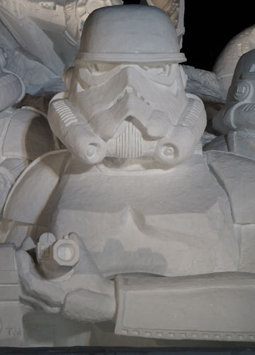 第66回さっぽろ雪まつりより「スターウォーズ(ストーム・トルーパー)」 第66回さっぽろ雪まつりより「スターウォーズ(ストーム・トルーパー)」