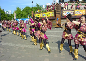 2007年YOSAKOIソーラン祭り・ワオドリソーラン会場より「市立船橋高校吹奏楽部 THE ヨサコイ」3 2007年YOSAKOIソーラン祭り・ワオドリソーラン会場より「市立船橋高校吹奏楽部 THE ヨサコイ」3