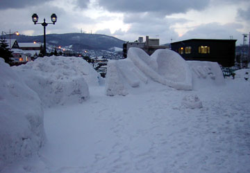 「第10回小樽雪あかりの路」開催数日前の様子 10 「第10回小樽雪あかりの路」開催数日前の様子 10