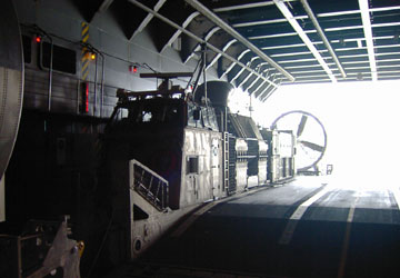 海上自衛隊・輸送用エアクッション艇 LCAC 5