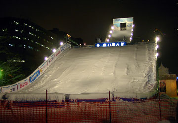 2007年さっぽろ雪まつり「スノーボードジャンプ台」2