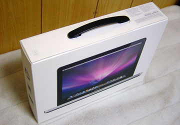 MacBook(Late 2008)̊O 3