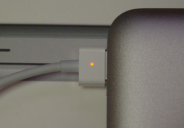 MacBook(Late 2008)MagSafedRlN^ 1